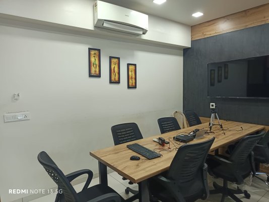 Empire Buisness Hub